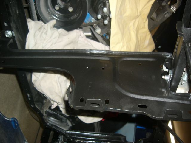 Etupsytypalkki paikalla