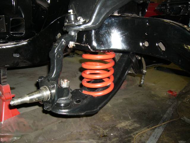 Etutukivarret paikallaan