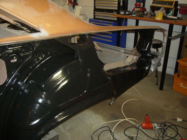 Faikun takalokasuojan aukko