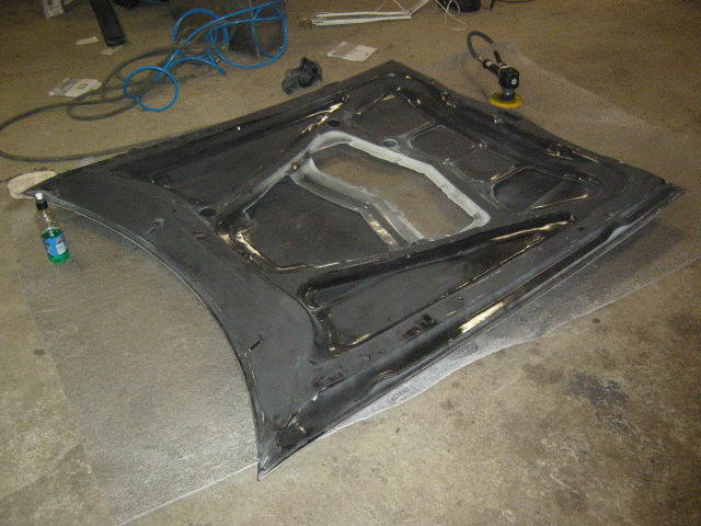 Konepellin sis�puolen hiontaa, osa 2