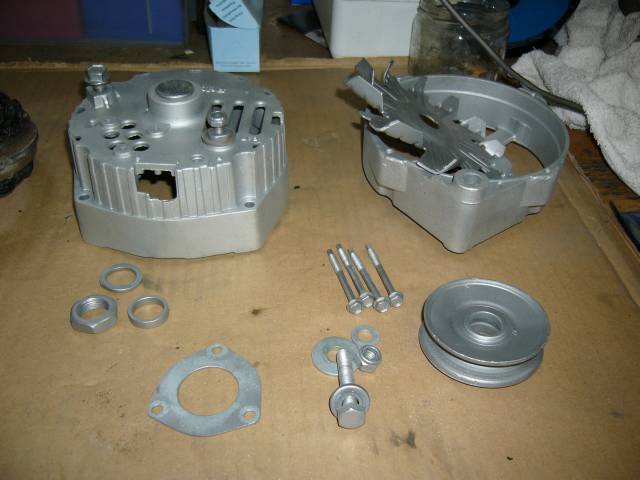 Laturin osat puhallettuna