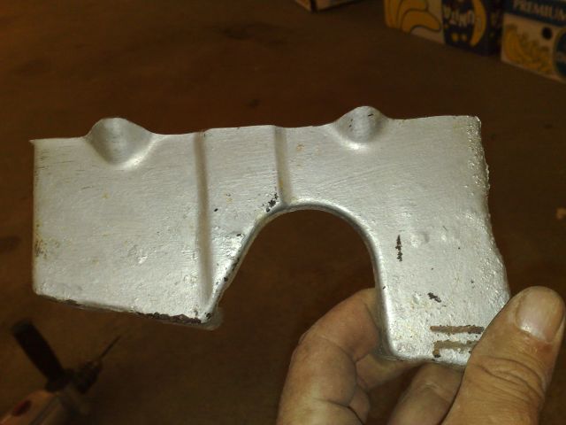 Lampputaustan p��ty leikattu