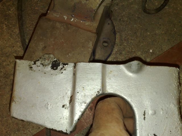 Lampputaustan p��ty vasaroitu